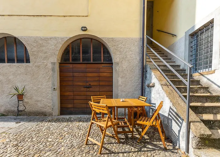 Appartamento Oleander Castle - Housing Among And Castle Dervio
